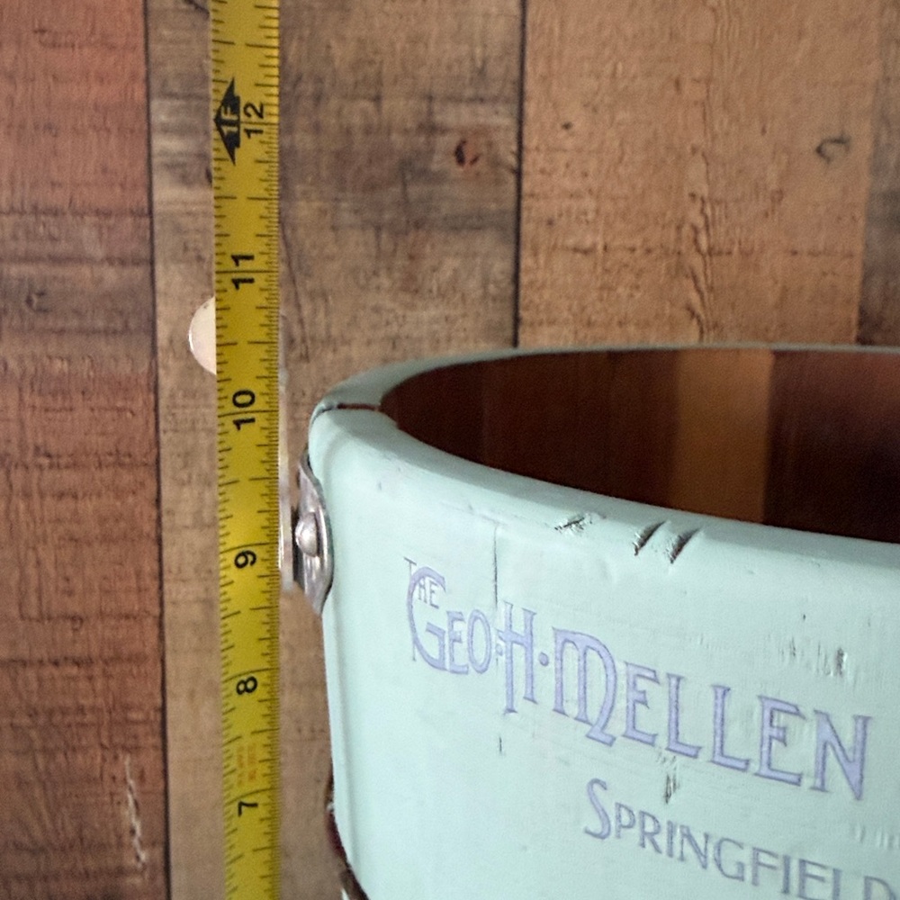 Upcycled Painted Wooden Ice Cream Bucket with a Red Roses Transfer - Picture 7 of 12